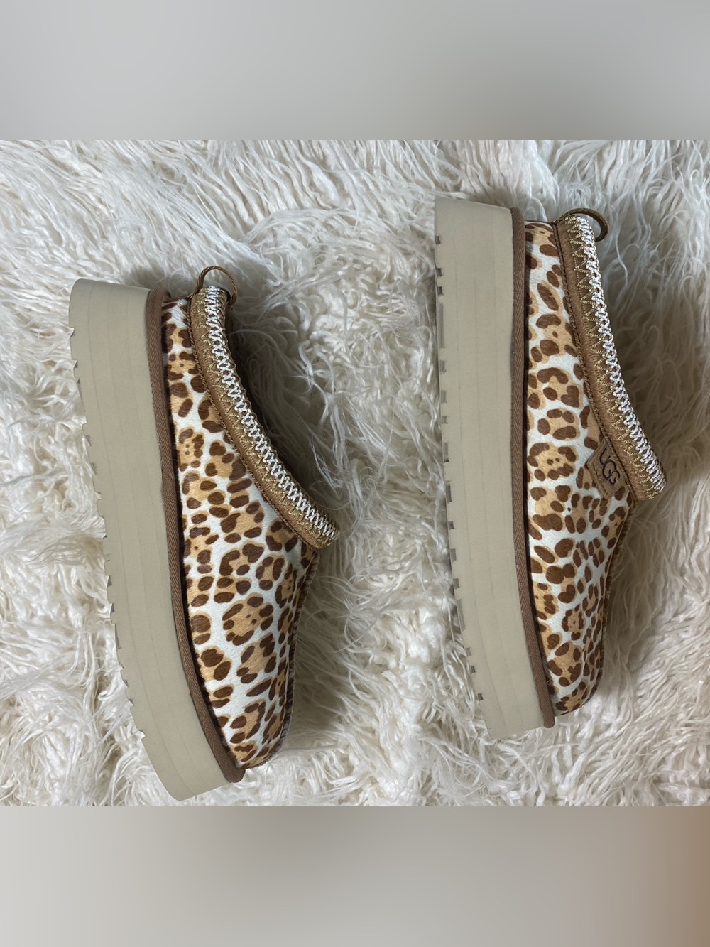 🐆 NWT 🐆 UGG Tazz Plains Leopard Print Slippers, Size 9 - Picture 10 of 13